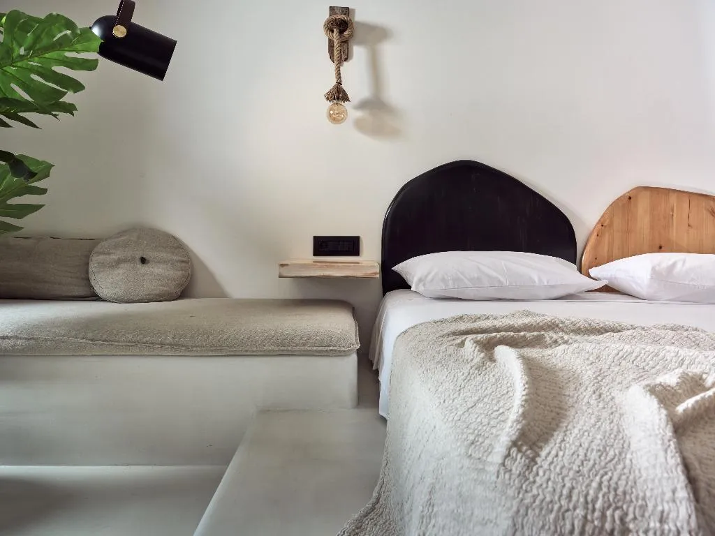 Double or Twin EXECUTIVE LAND VIEW Room, Gloria Maris Hotel Suites & Villas, Zante