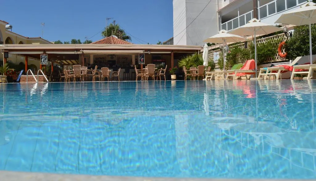 Pool, Metaxa Apartments, Corfu