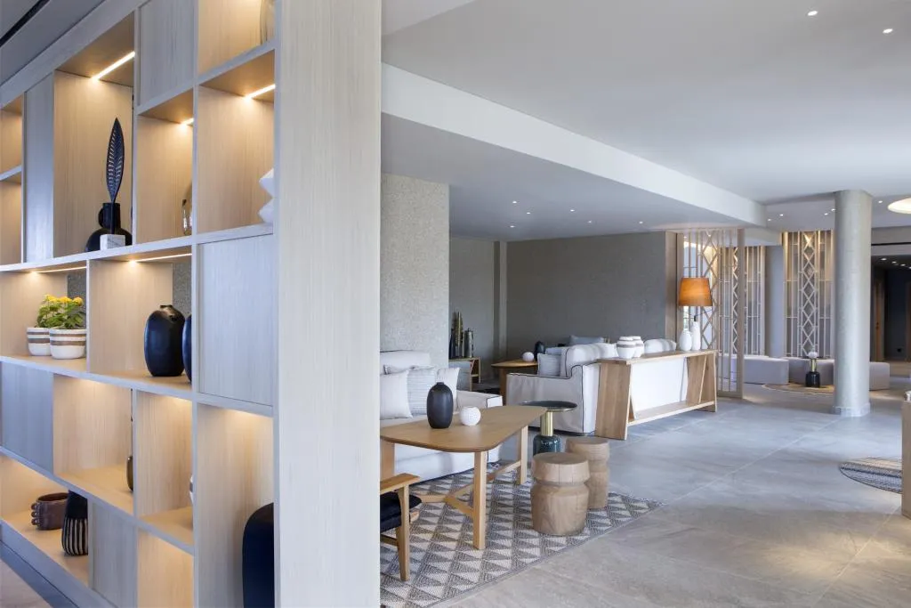 Lobby, MERAVIA Leonardo Limited Edition, Halkidiki