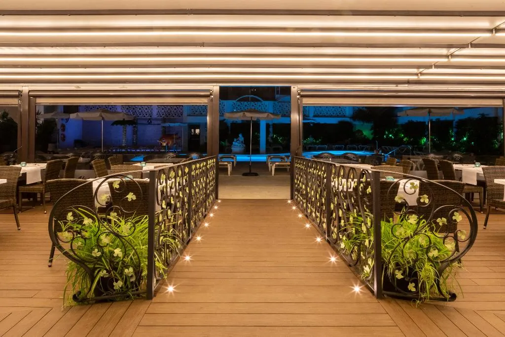 Terrace, Aparthotel Miami Park, Costa Brava