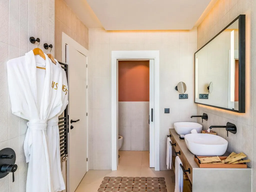 Room, SO/ Sotogrande Spa & Golf Resort Hotel, Costa Del Sol