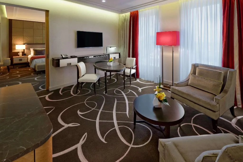 SUITE KING SIZE BED Room, Waldorf Astoria Berlin, Berlin