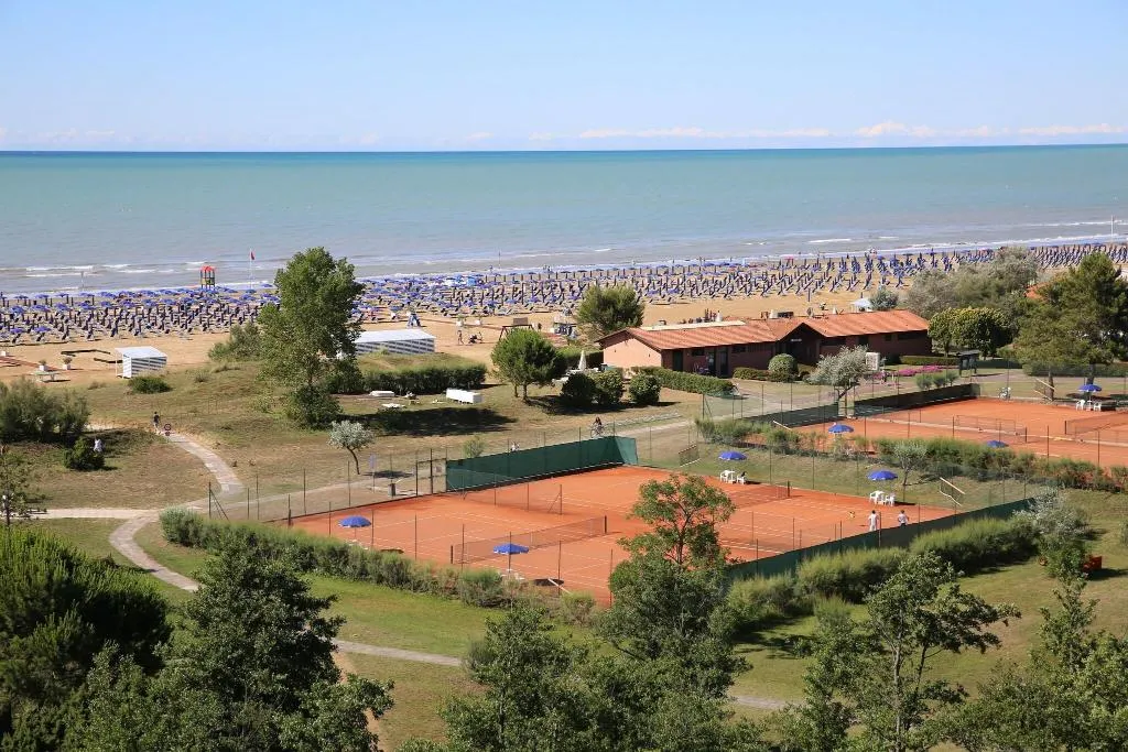 Sports and Entertainment, Laguna Park Hotel, Venice
