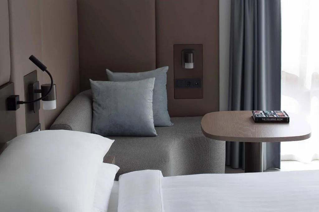 Room, Amsterdam Marriott Hotel, Amsterdam
