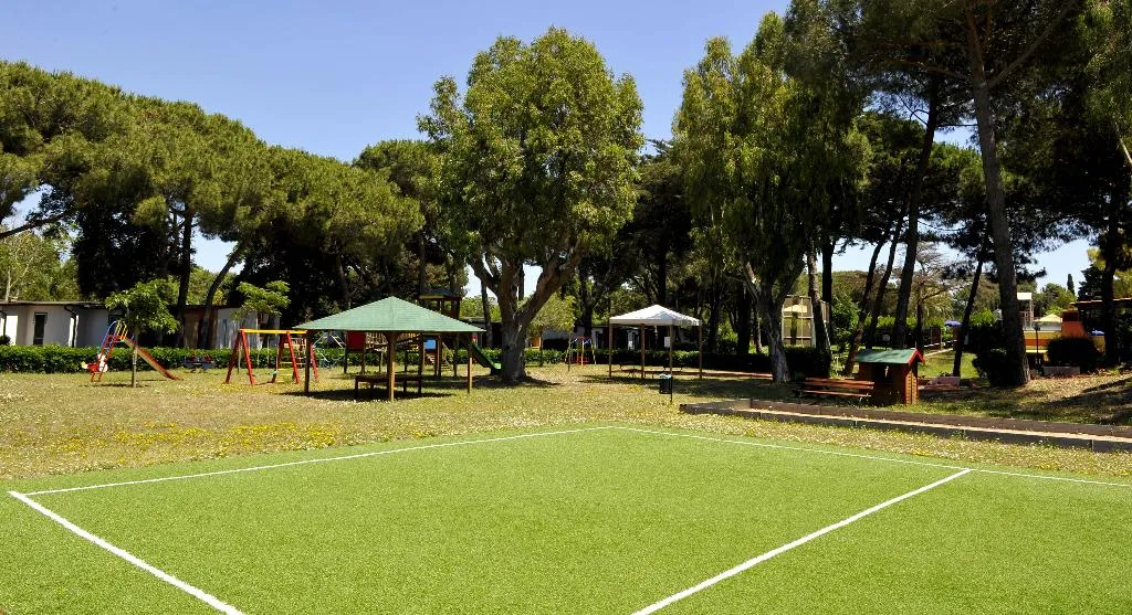 Sports and Entertainment, La Serra Holiday Village & Beach Resort, Naples