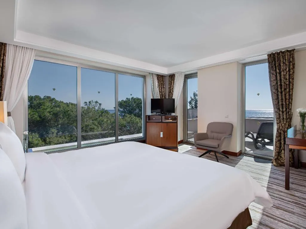 Room, Rixos Sungate Land of Legend Theme Park FreeAcces, Antalya