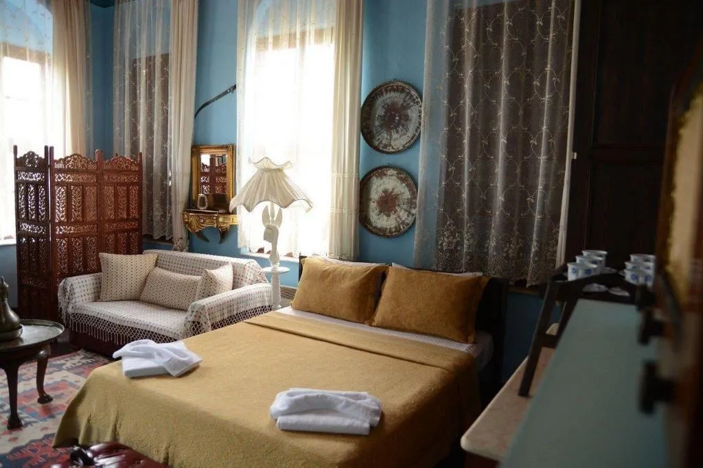 Room LUXURY Room, Cunda Zehra Teyzenin Evi, Izmir