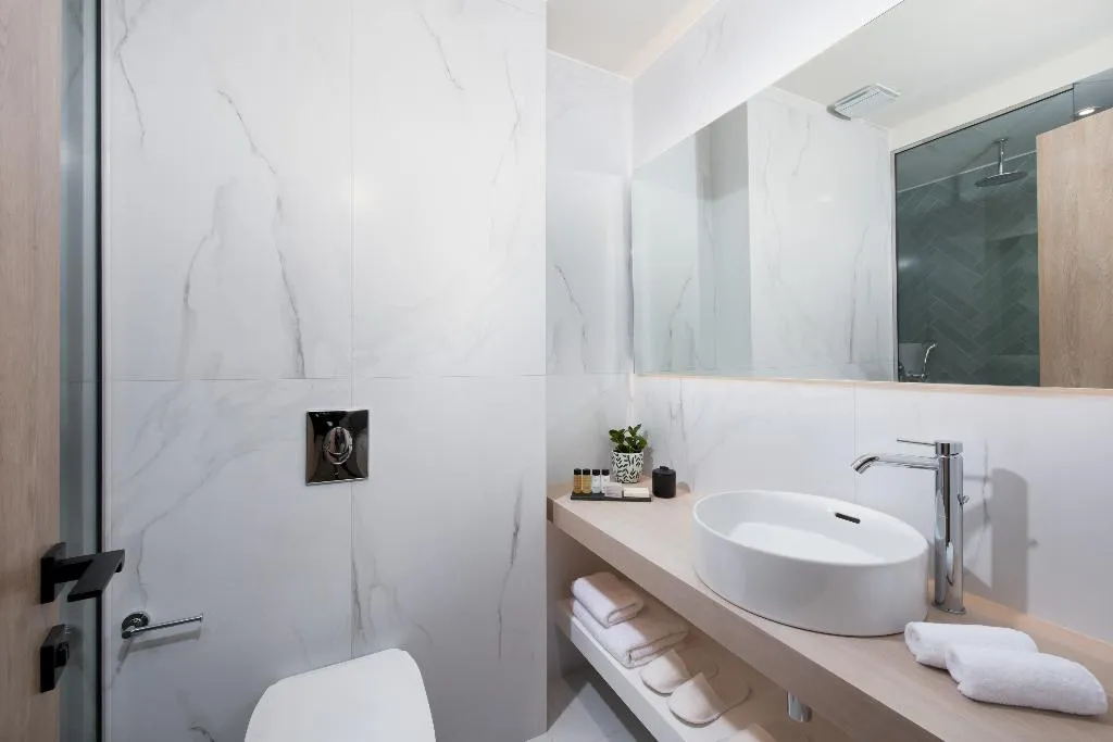 Double or Twin SUPERIOR WITH BALCONY Room, Epoch House & The Orange Shop Adults Only, Kalamata