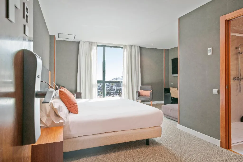 TRIPLE SUPERIOR Room, Hotel Sant Just, Barcelona