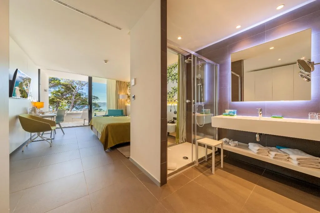 DOUBLE PREMIUM Room, Bluesun hotel Berulia, Split