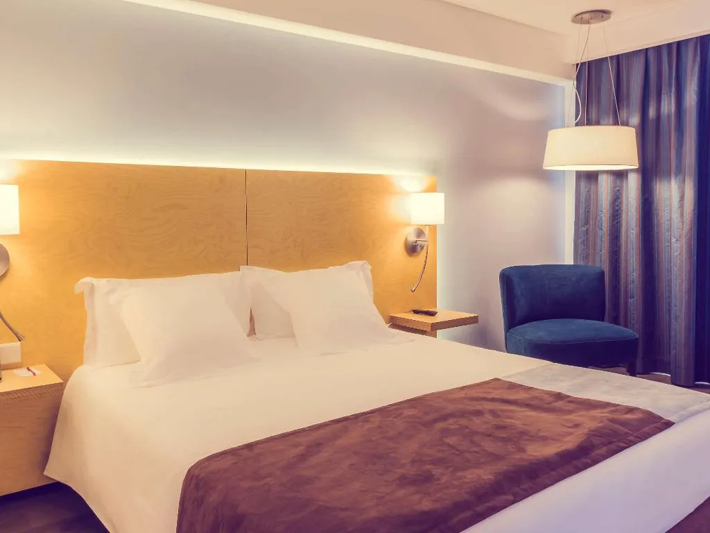 DOUBLE WITH DOUBLE BED Room, Mercure Braga Centro, Porto