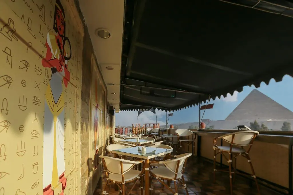 Restaurant, Turquoise Pyramids Hotel, Cairo