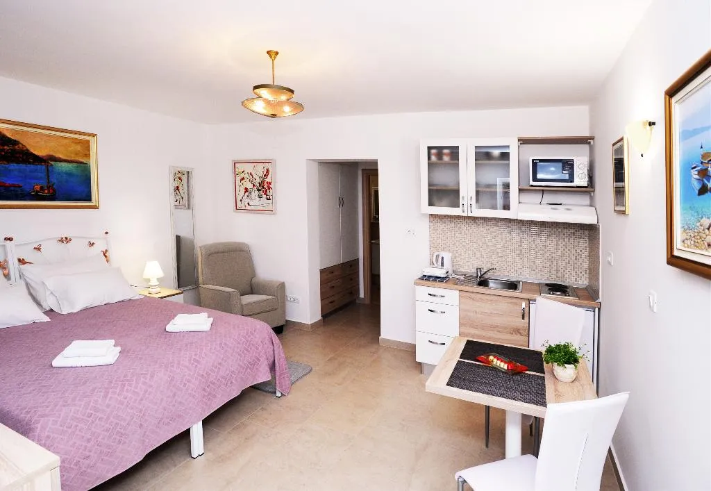 STUDIO SEA VIEW WITH TERRACE Room, Nika Family Apartments, Dubrovnik