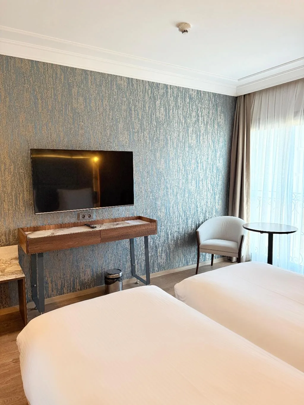 TWIN DELUXE TWO BEDS Room, The Yali Konak Hotel Izmir, Izmir
