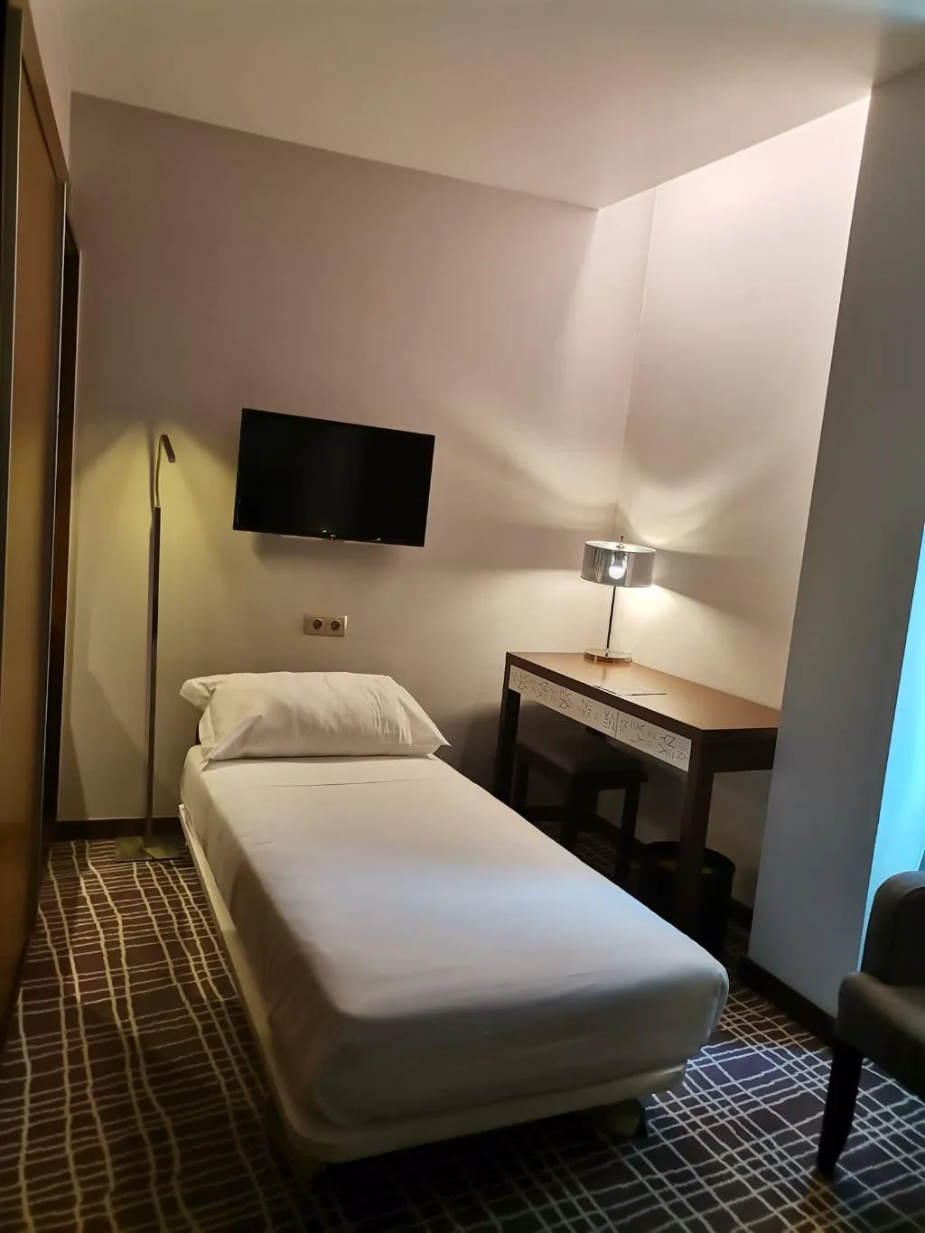 FAMILY ROOM STANDARD Room, Neya Lisboa Hotel, Lisbon