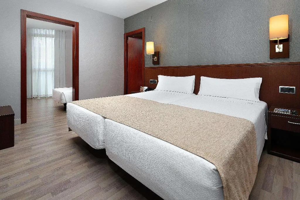 Room, HCC Taber, Barcelona