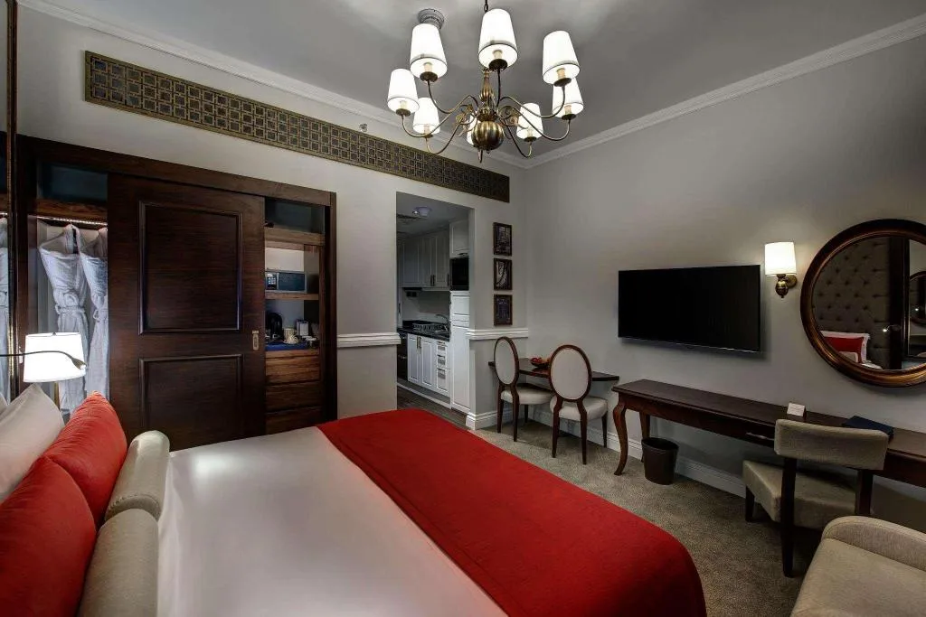 Room, Dukes The Palm Dubai Hotel, Dubai