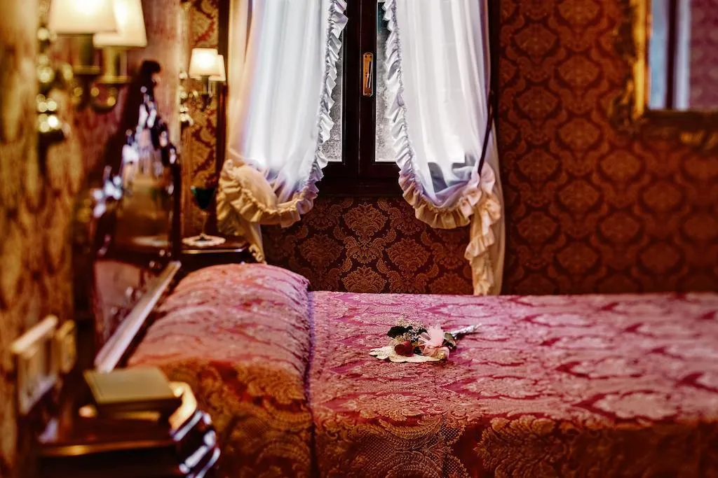 General view, Antica Locanda Sturion, Venice