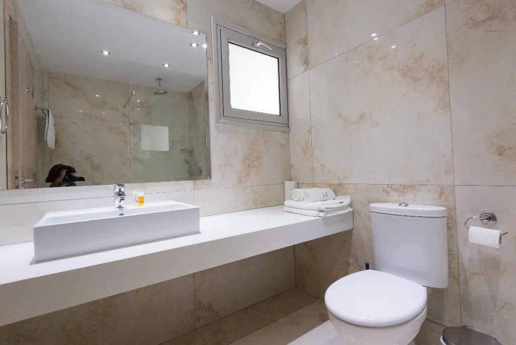 Double or Twin LUXURY Room, Loutsiana Hotel & Apartments, Cyprus