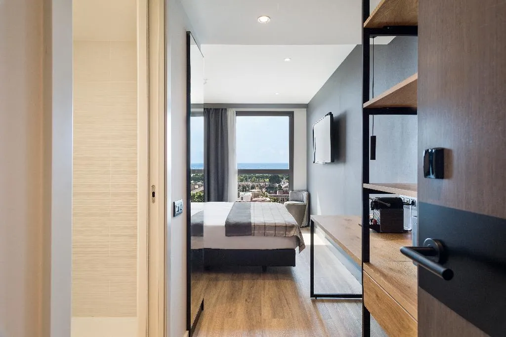 Double or Twin SUPERIOR WITH VIEWS Room, Hotel Acta Voraport, Barcelona