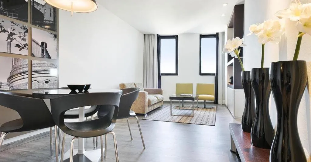 JUNIOR SUITE STANDARD Room, Hotel Barcelona Condal Mar Affiliated by Meliá, Barcelona