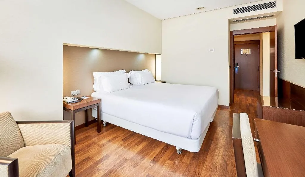 Room, NH Sevilla Plaza de Armas, Seville