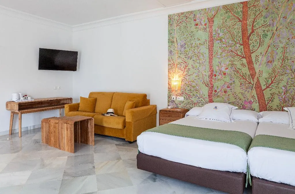 Room, Duque de Najera, Costa De La Luz
