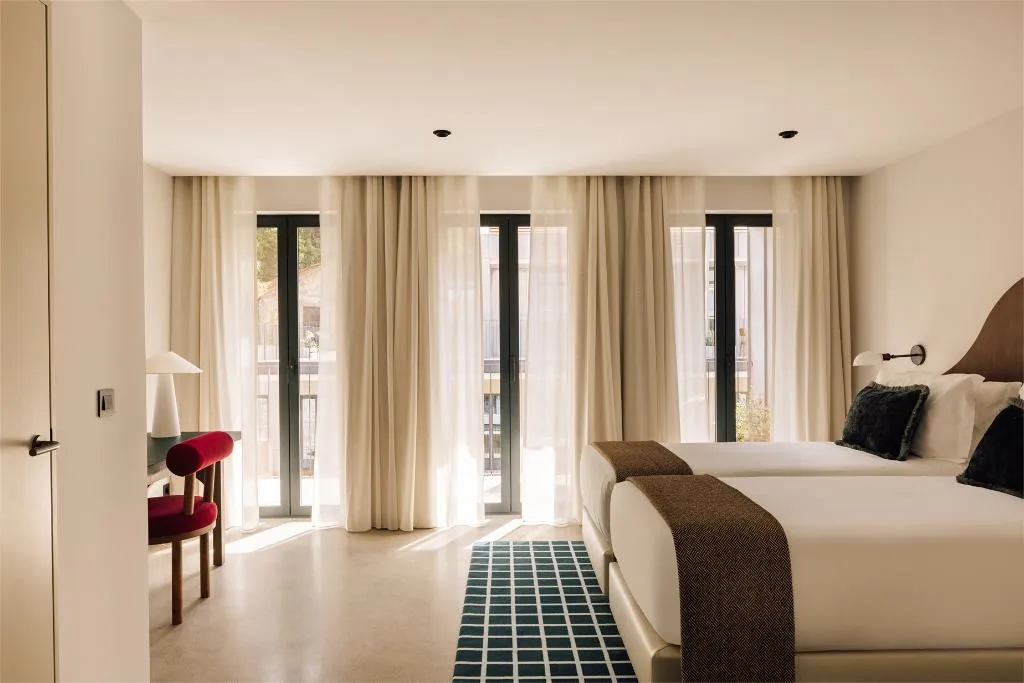SUITE THREE BEDROOMS THREE BATHROOMS Room, The Rebello Hotel & Spa, Porto