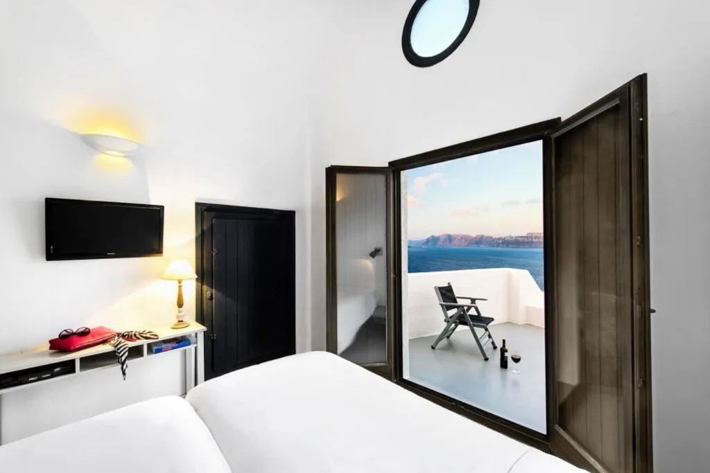 SUITE TWO BEDROOMS Room, Grand Ambassador Santorini, Santorini
