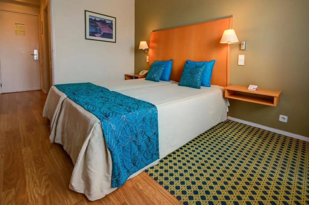 SINGLE STANDARD Room, Hotel Lido, Lisbon
