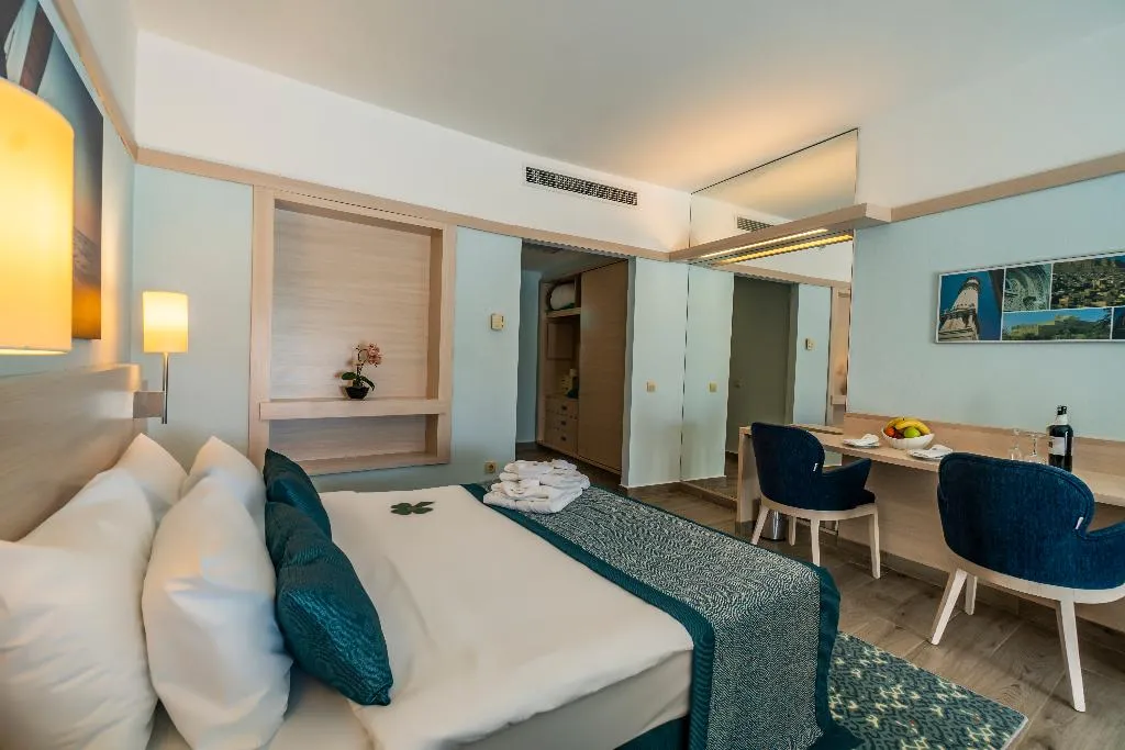 DOUBLE SUPERIOR Room, La Blanche Resort & Spa, Bodrum