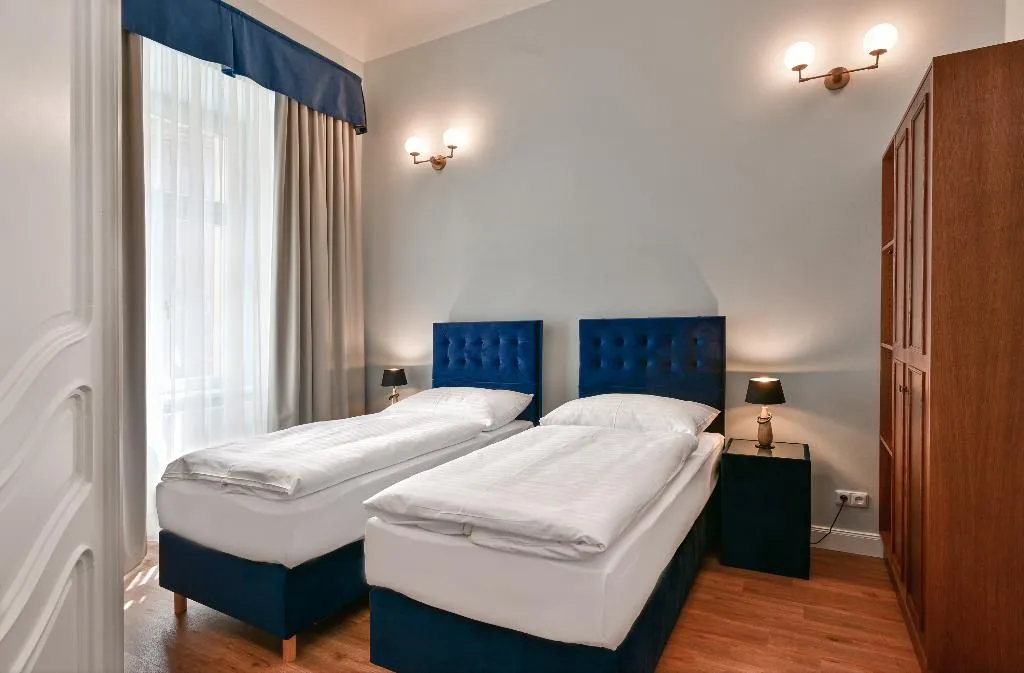 SUITE STANDARD Room, Hotel Garden Court Prague, Prague