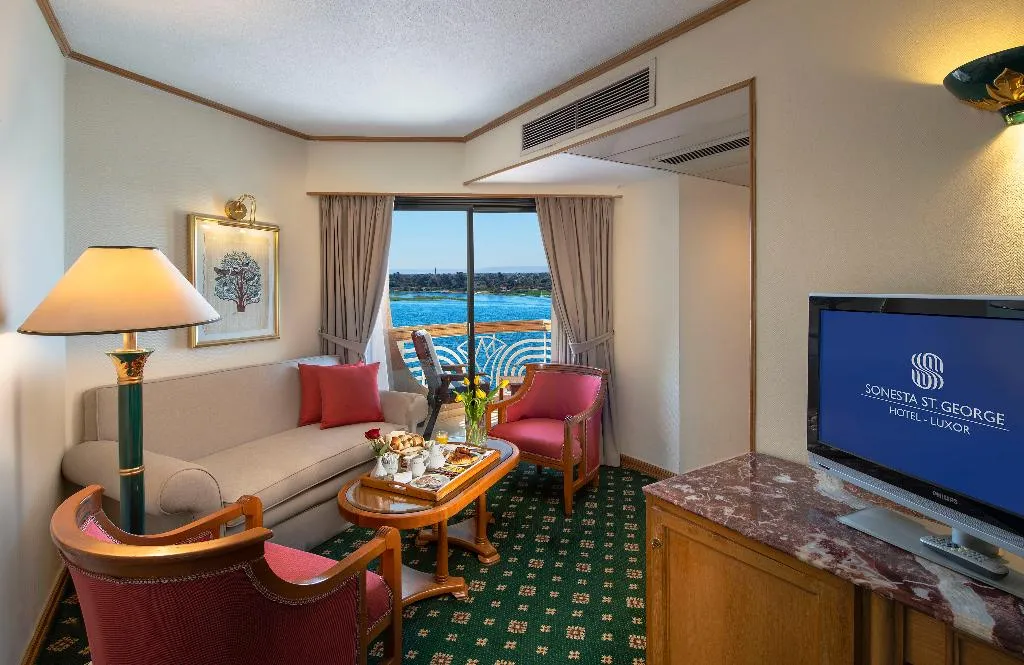 JUNIOR SUITE WITH VIEWS Room, Sonesta St. George Hotel Luxor, Luxor