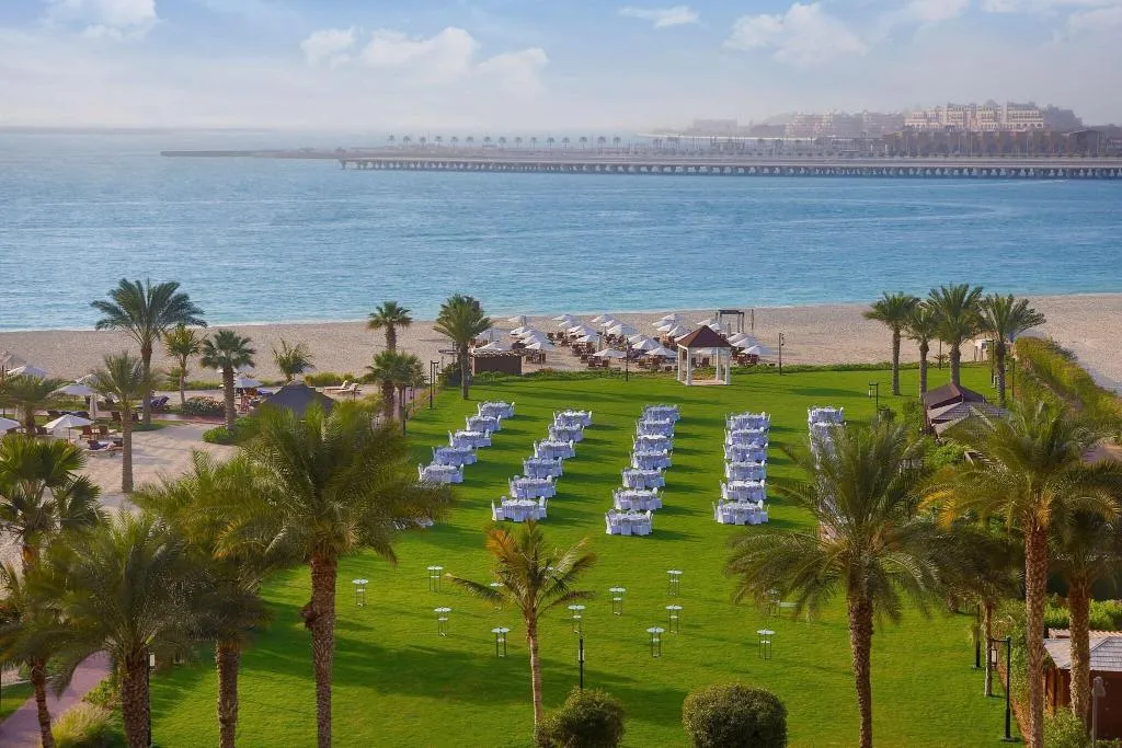 Beach, The Ritz-Carlton, Dubai, Dubai