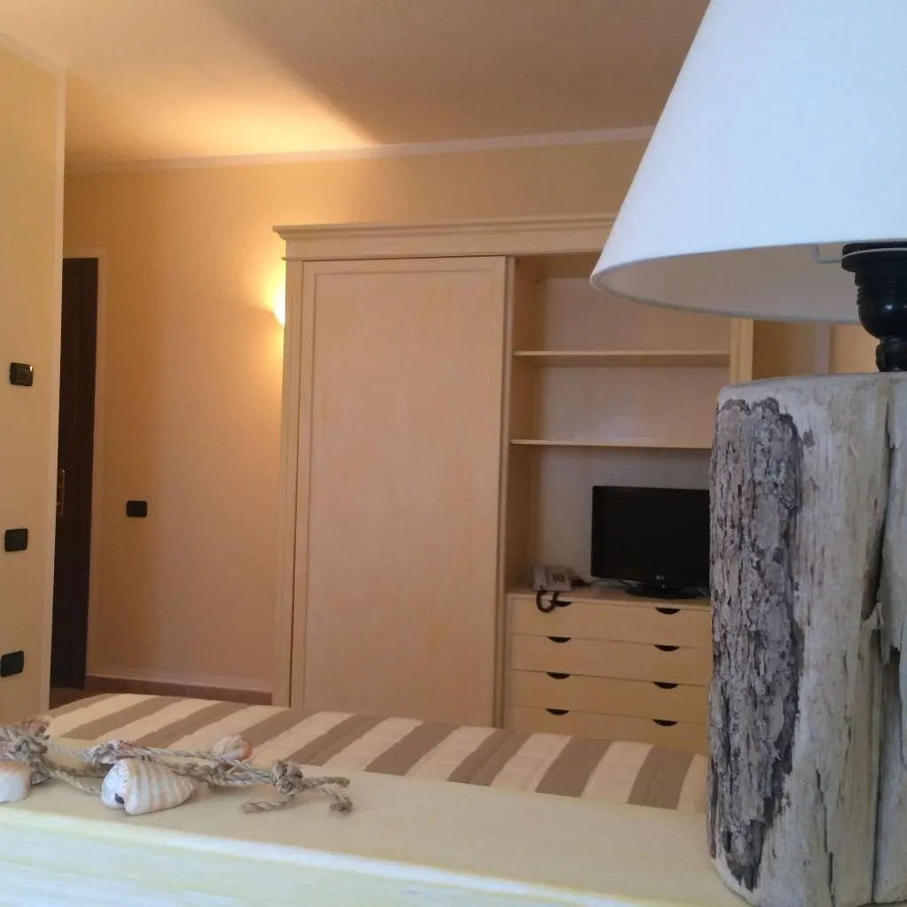 Room, Hotel Villa Del Parco, Olbia