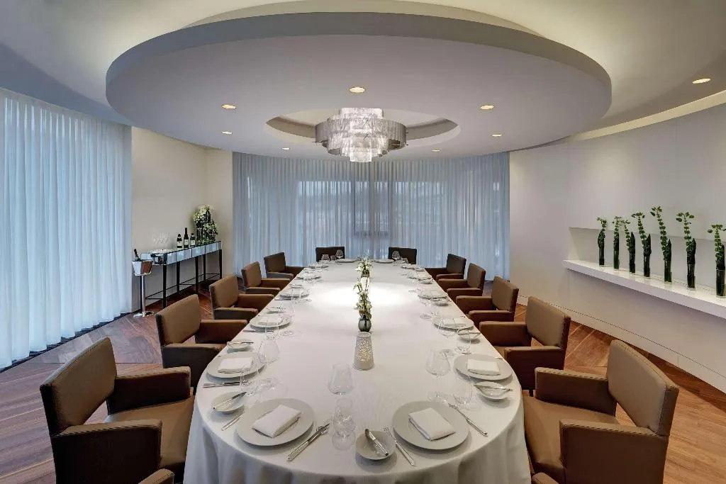 Restaurant, Waldorf Astoria Berlin, Berlin