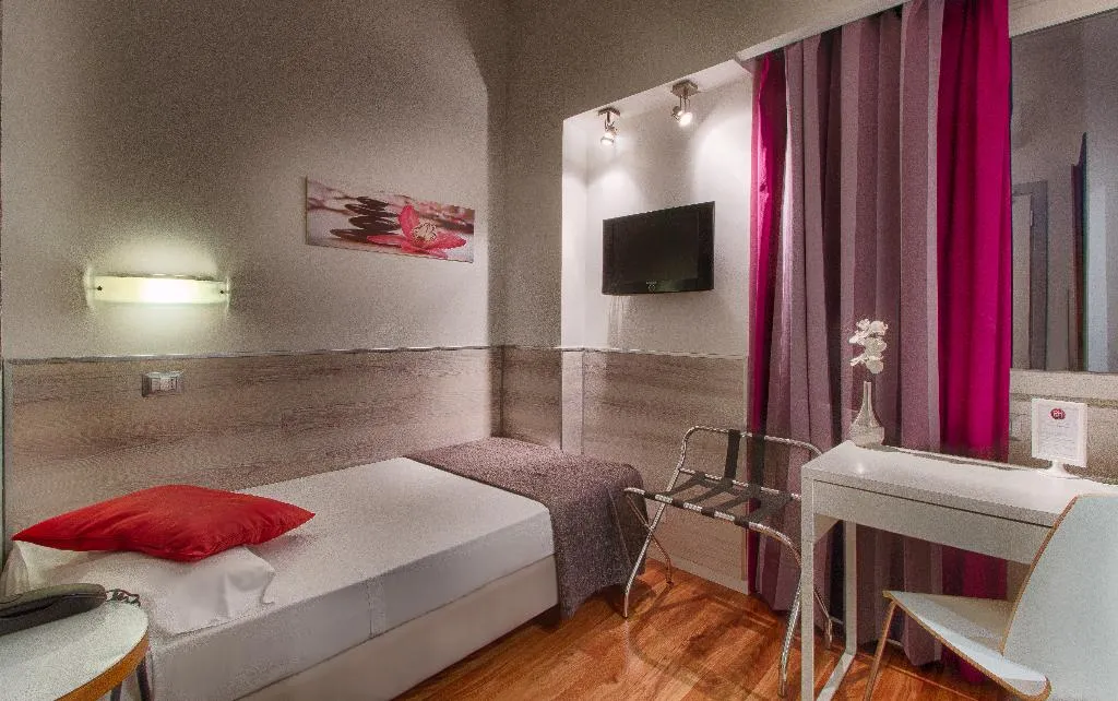 SINGLE STANDARD Room, Raganelli, Rome