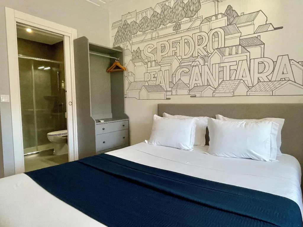Room, Lisbon Check-In Guesthouse, Lisbon