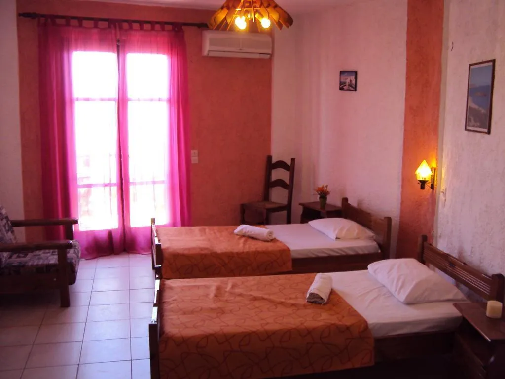Room, Elgoni Apartments, Crete