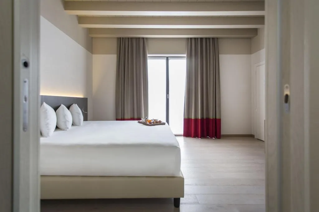 Room, Savona 18 Suites, Milan