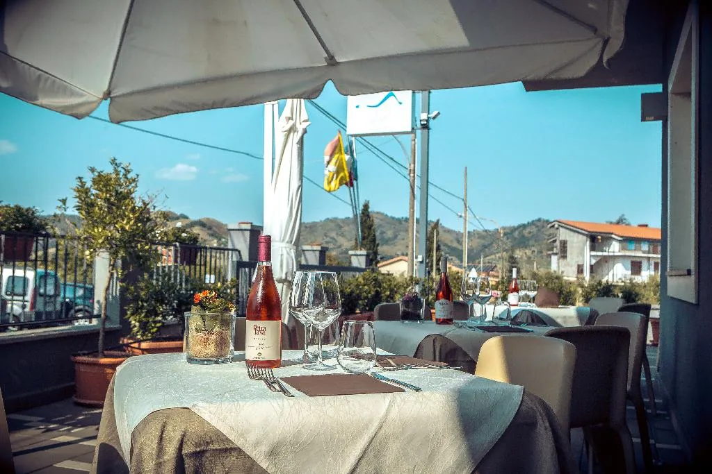 Restaurant, Mareneve Resort, Catania