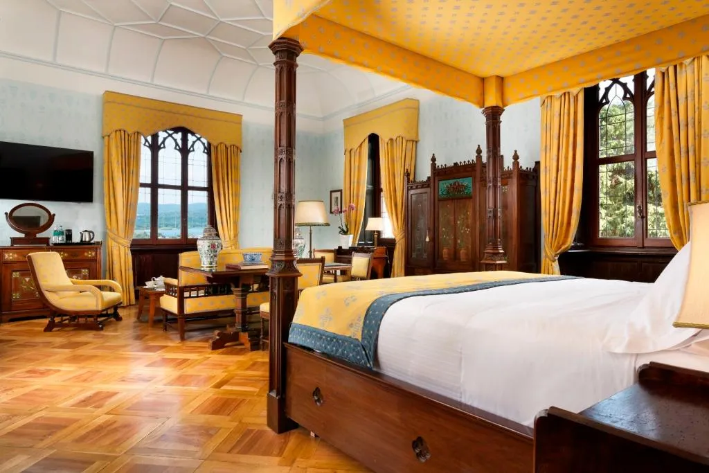 SUITE LAKE VIEW Room, Castello Dal Pozzo, Milan