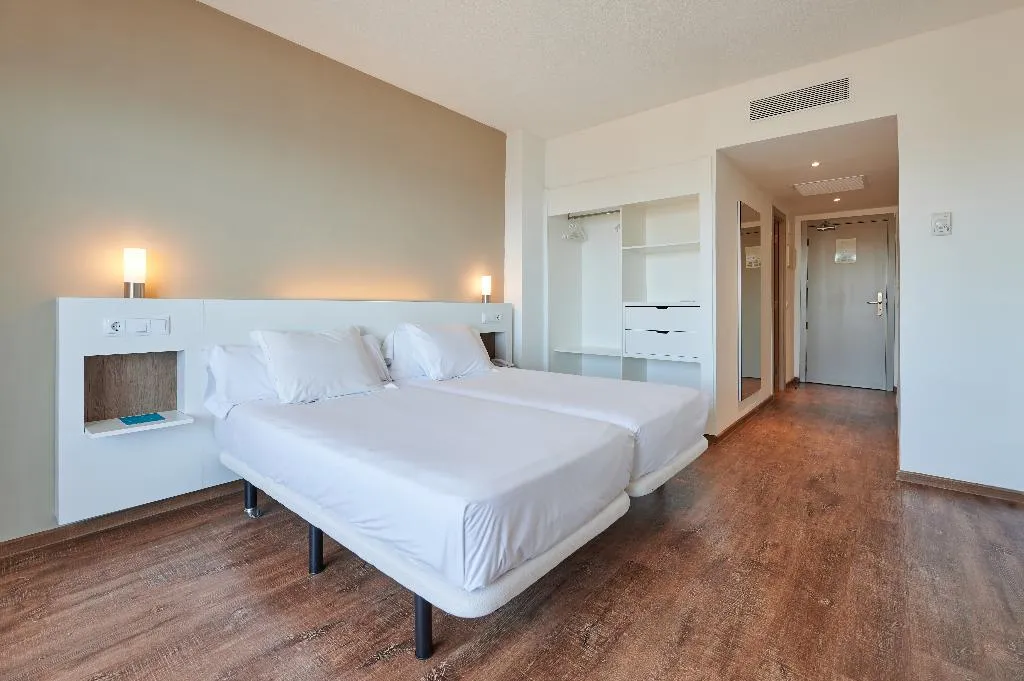Double or Twin SEA VIEW Room, Alua Calas de Mallorca Resort, Majorca