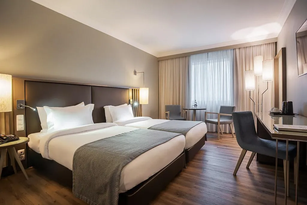 Double or Twin ECONOMY Room, HF Ipanema Park, Porto