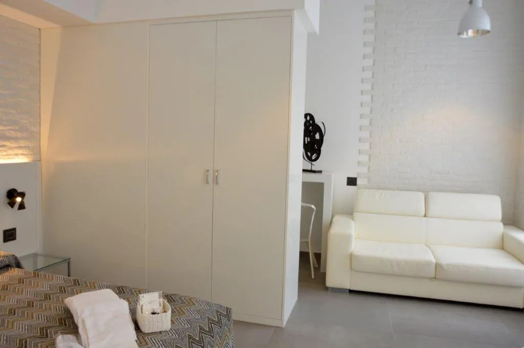 FAMILY ROOM TWO DOUBLE BEDS Room, Relais Piazza del Plebiscito, Naples