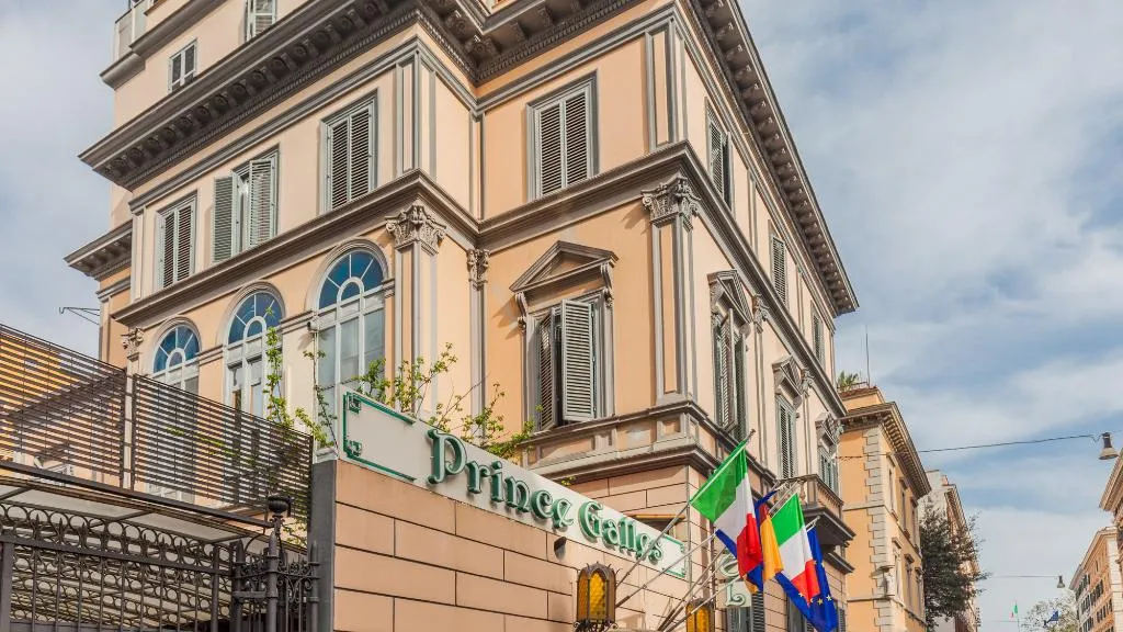 General view, Hotel Prince Galles, Rome