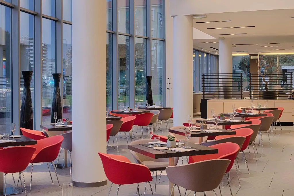 Restaurant, Ac Hotel Milano Sesto, Milan