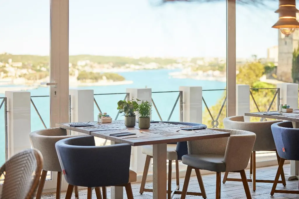 Restaurant, Catalonia Mirador des Port, Menorca