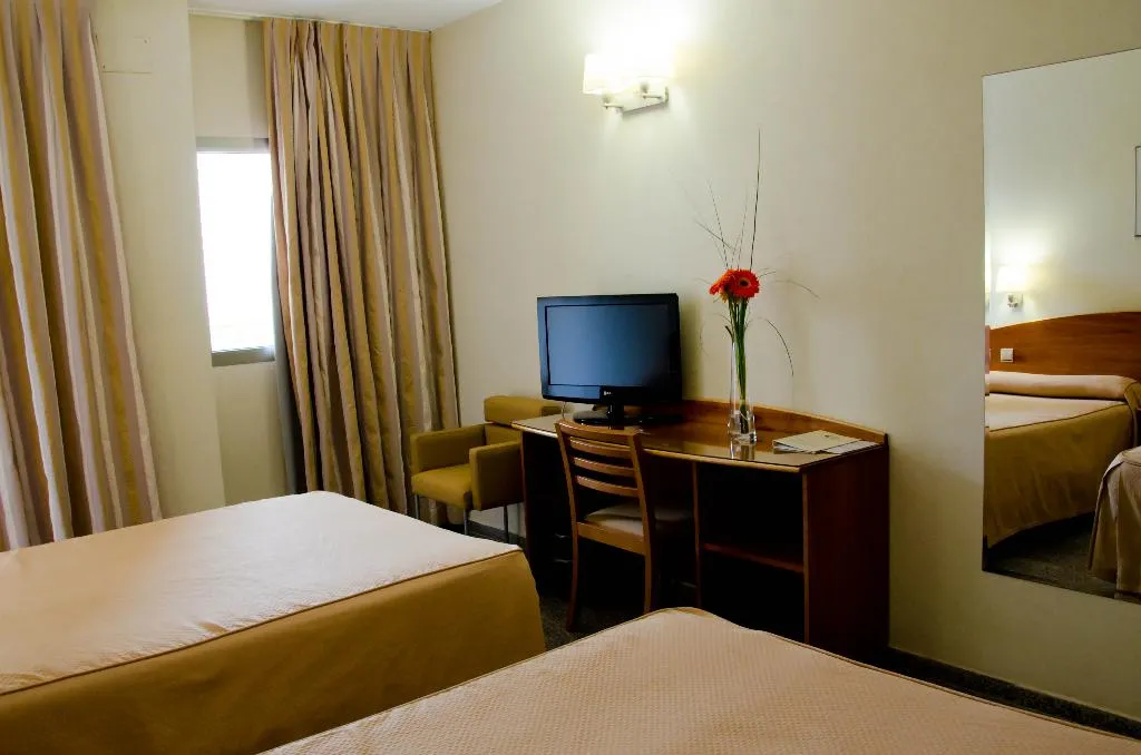 TRIPLE STANDARD Room, Castilla Alicante, Costa Blanca