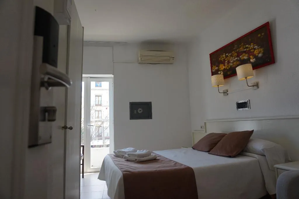 Double or Twin STANDARD Room, Hermes, Costa Brava